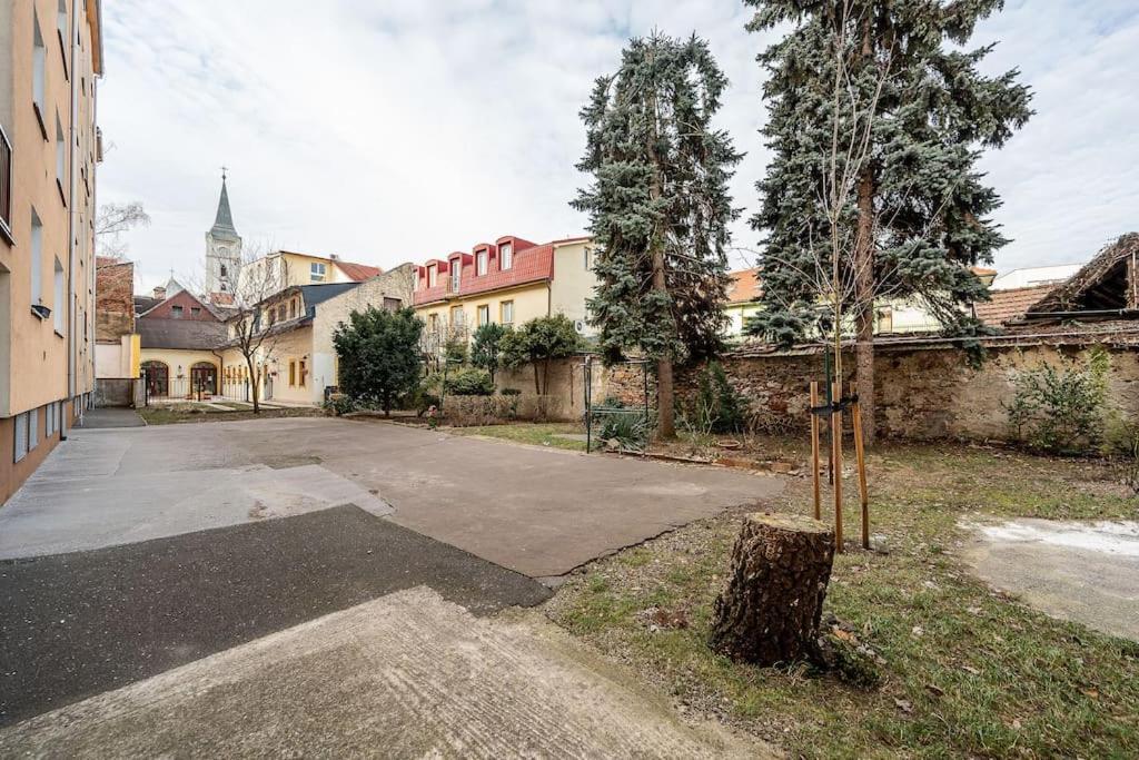 Apartman Sladky Domov Кошице Екстер'єр фото